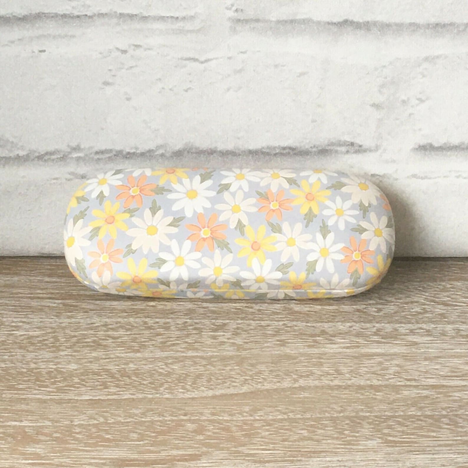 Daisies Glasses Case