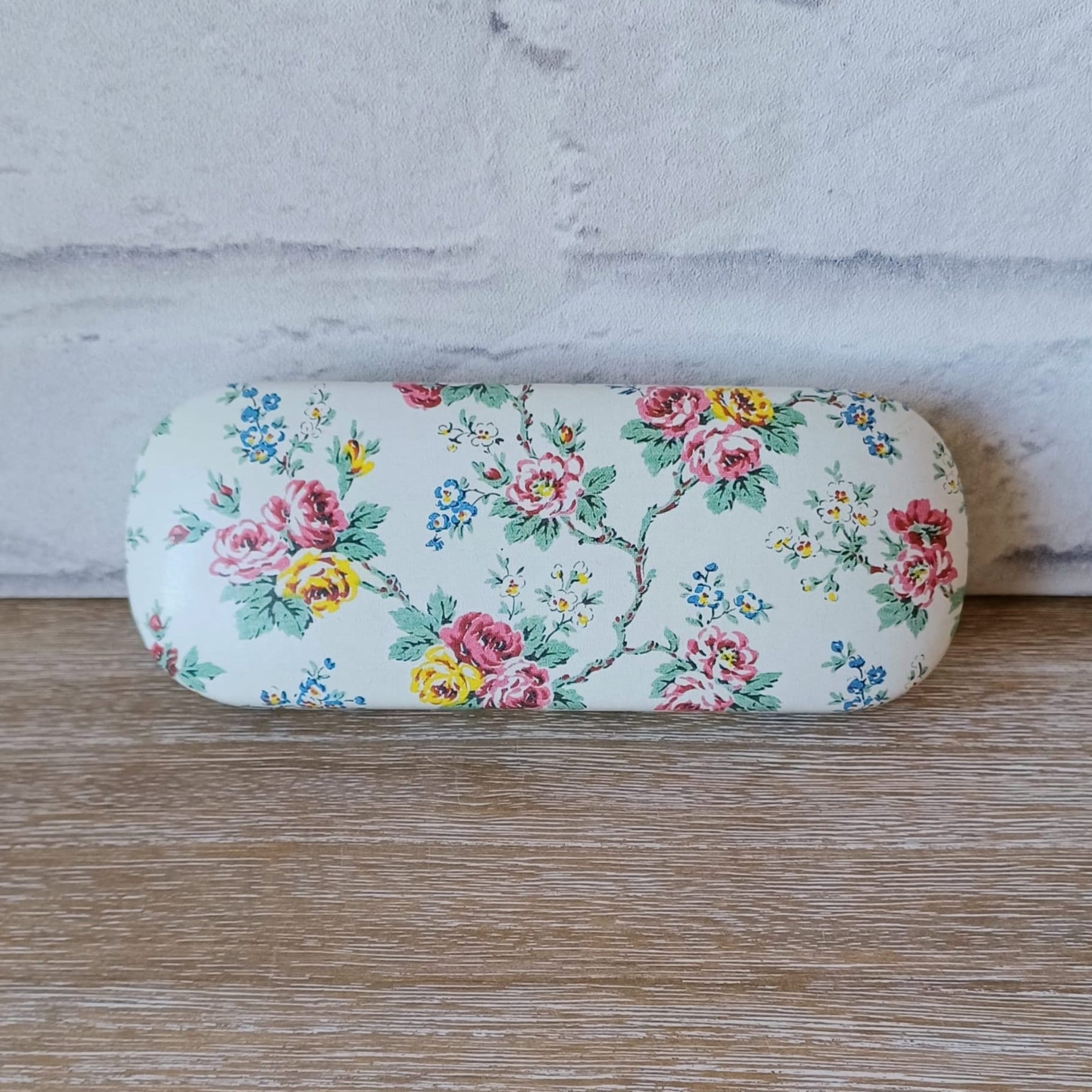 Roses Glasses Case