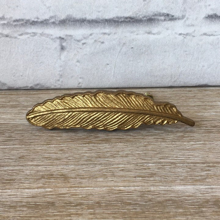 Feather Drawer Knob