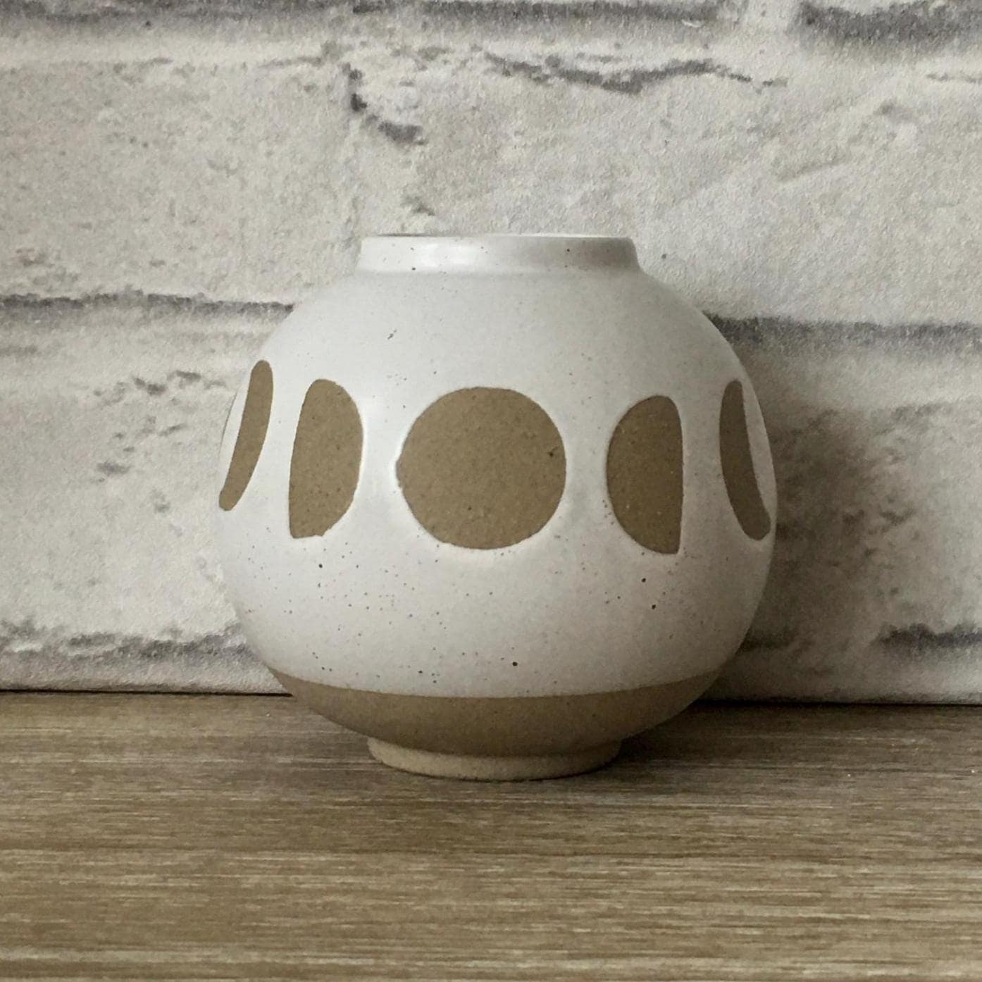 White Moon Planter