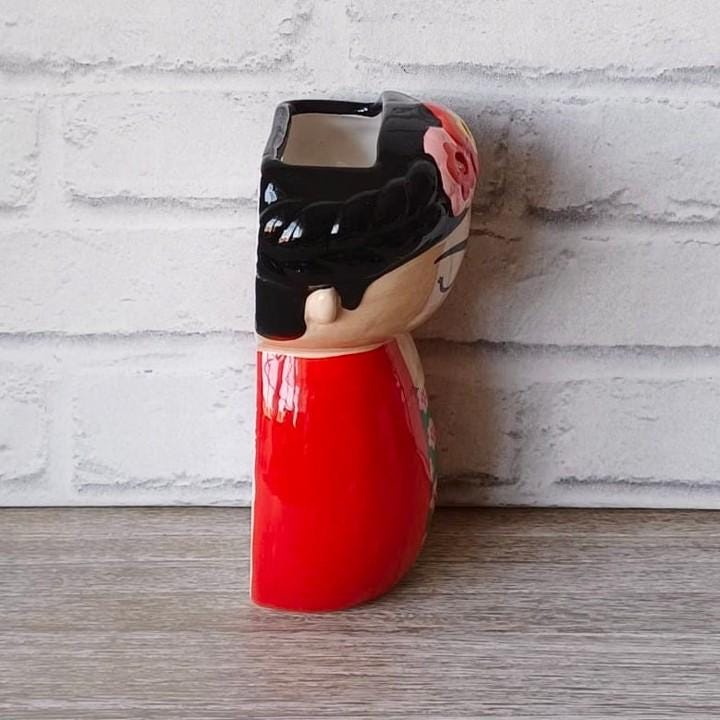 Frida Wall Planter