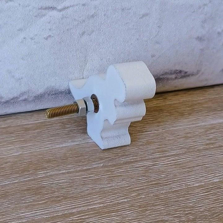 T-Rex Drawer Pull