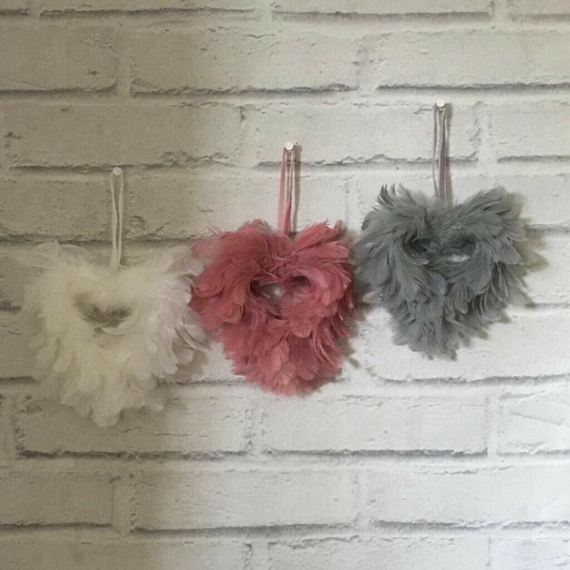 Feather Hanging Hearts