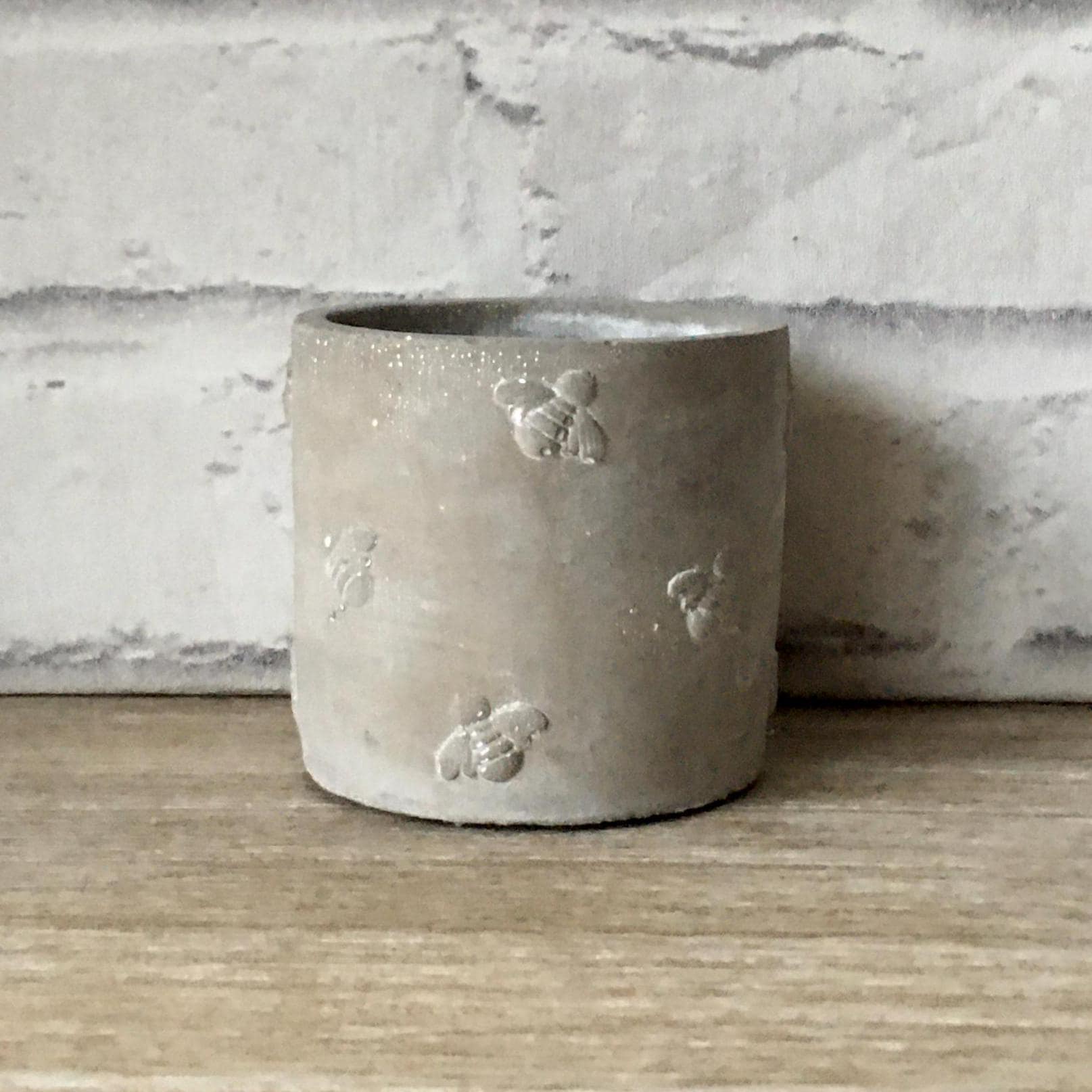 Mini Bees Cement Planter