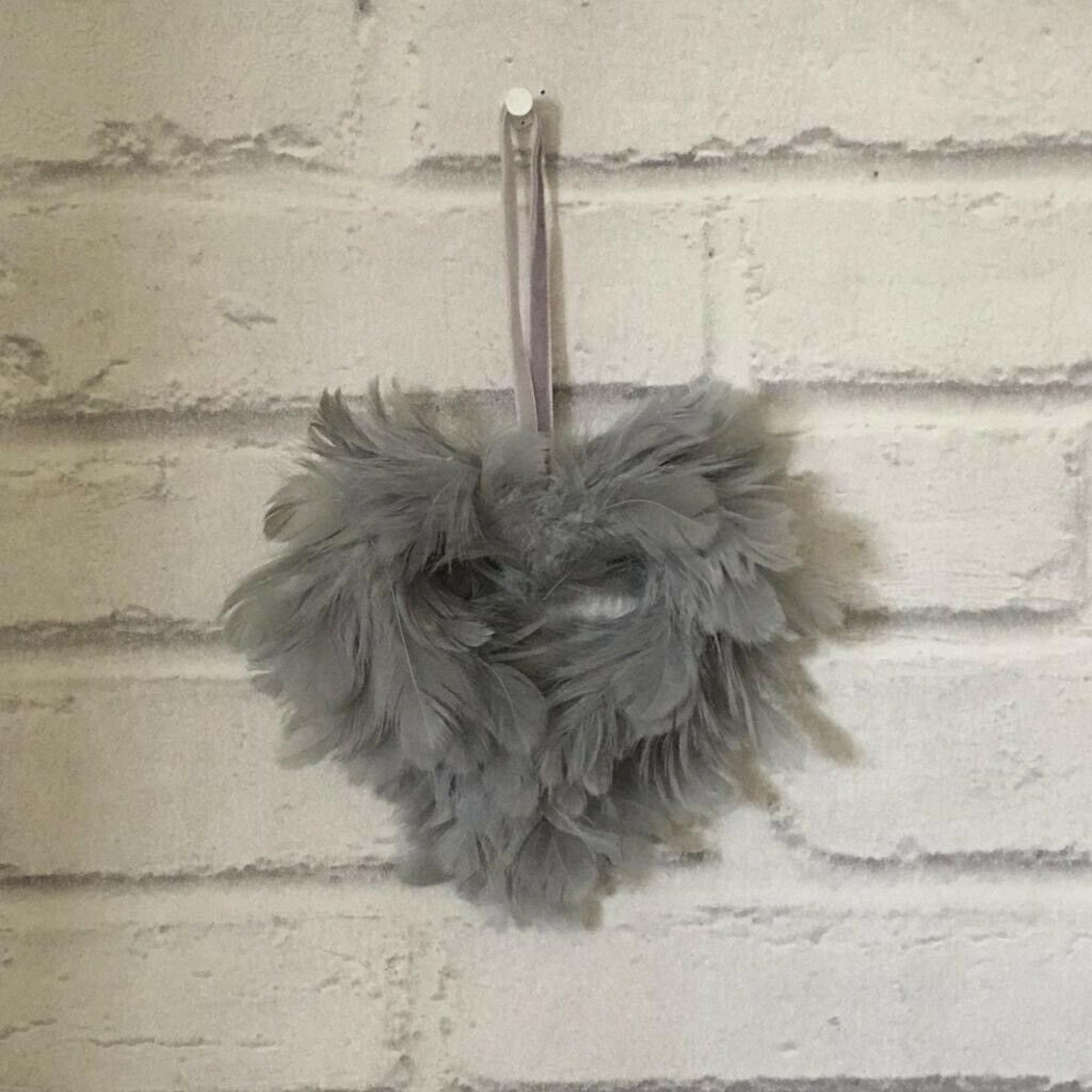 Feather Hanging Hearts